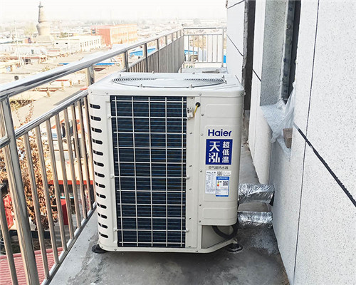 山西樂(lè)峰熱水器廠家求教，空氣能熱泵的特點(diǎn)有哪些？